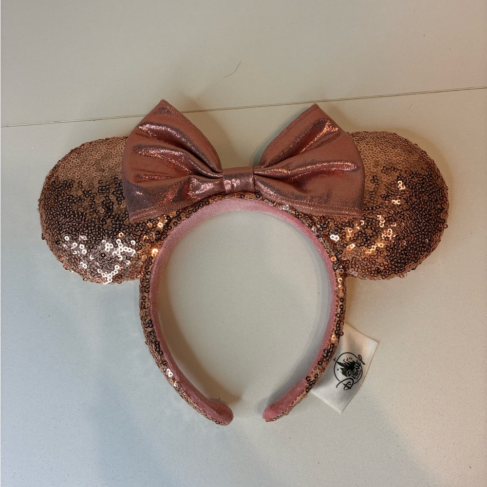 Disney Rose Gold Sequin Minnie Mouse Ears authentic Disney